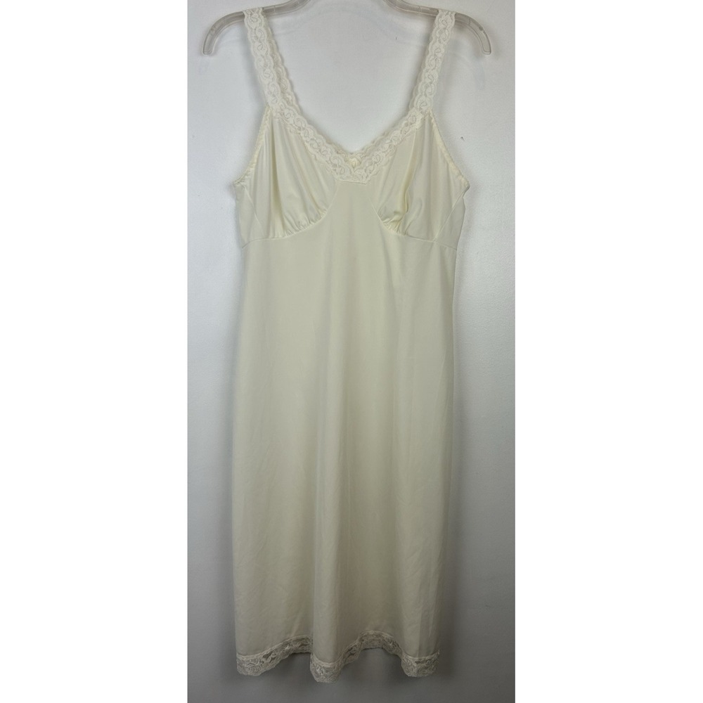 Vintage Slip Dress Womens Medium Babydoll Ivory Nylon Lace Trim Full Slip Read - Picture 1 of 7
